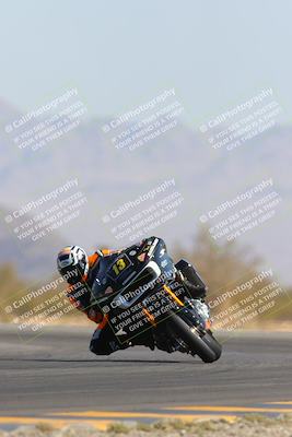 media/Apr-09-2023-SoCal Trackdays (Sun) [[333f347954]]/Turn 14 (1015am)/